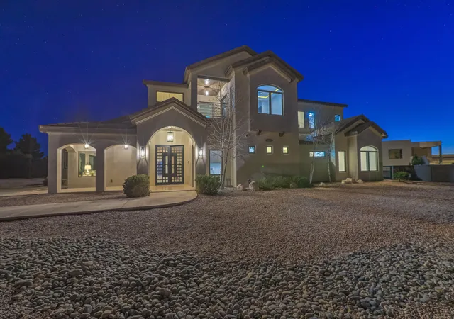 Homes for sale in Albuquerque, NM | 9900 Eagle Rock Ave Ne, Albuquerque, NM 87122 | MLS# 1096932