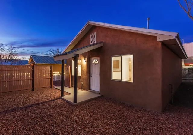 Photo 2 of Sale Pending at 313 Mcknight Ave Ne #C, Albuquerque, NM 87102 | MLS# 1097058 | Listing updated on 2026-08-27