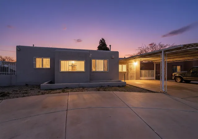 Photo 1 of Sale Pending at 513 Ponderosa Ave Nw, Albuquerque, NM 87107 | MLS# 1097220 | Listing updated on 2026-09-01