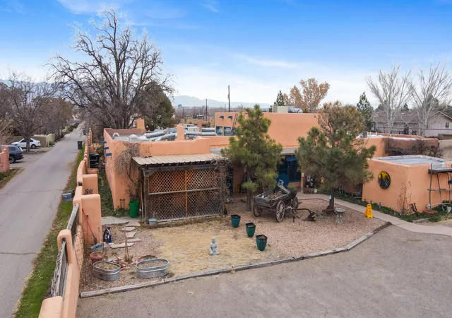 1st image of 414 C De Baca Ln Nw, Albuquerque, NM 87114 | MLS# 1097261