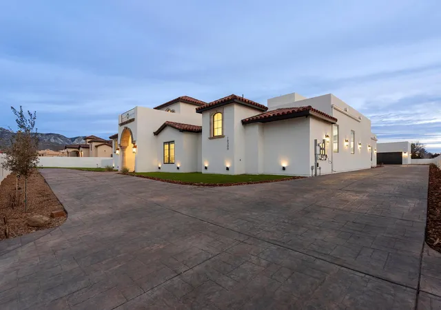 Homes for sale in Albuquerque, NM | 10300 Signal Ave Ne, Albuquerque, NM 87122 | MLS# 1097798