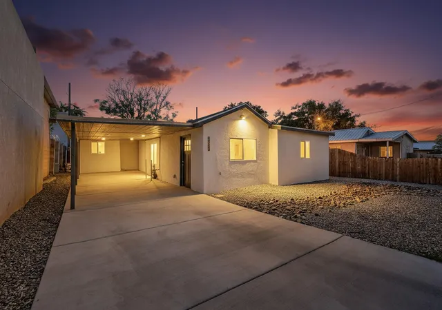 1st image of 402 Hudson Ave Nw, Albuquerque, NM 87107 | MLS# 1097850
