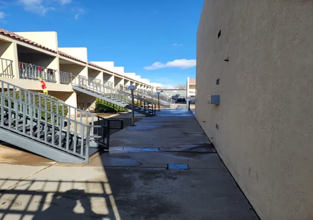 Homes for sale in Albuquerque, NM | 1025 Valencia Dr Se #APT 25, Albuquerque, NM 87108 | MLS# 1097873