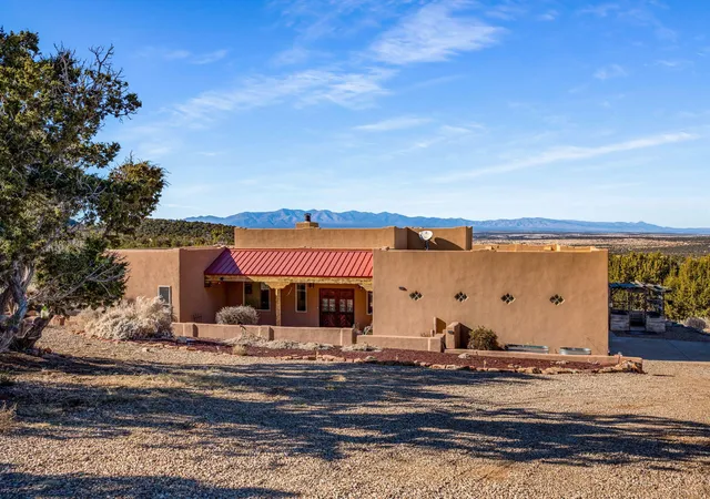Photo 1 of Single family home for sale at 3175 Jumano Trl, Mountainair, NM 87036 | MLS# 1097893 | Listing updated on 2026-08-11