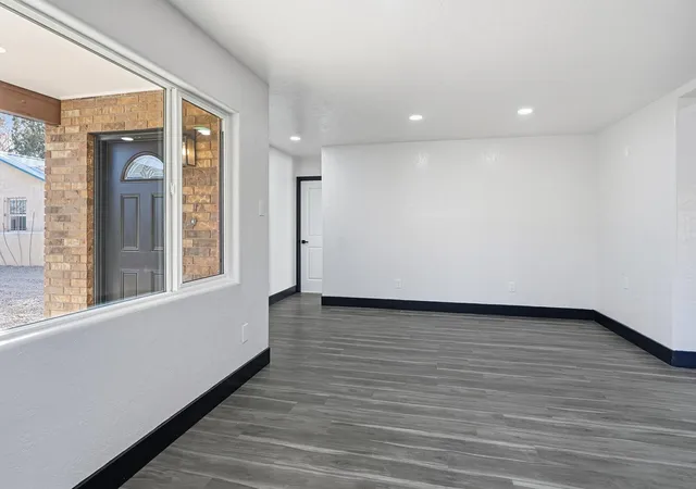 Photo 4 of Single family home for sale at 1111 Iron Ave SW, Albuquerque, NM 87102 | MLS# 1097982 | Listing updated on 2026-08-27