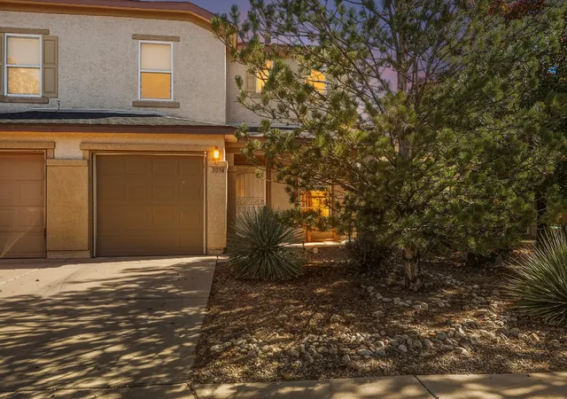 2nd image of 3034 Morrissey St Sw, Albuquerque, NM 87121 | MLS# 1098059