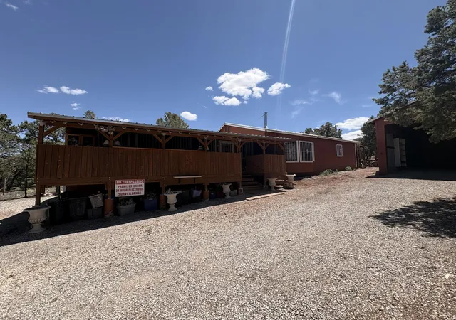 Homes for sale in Thoreau, NM | 33 Carp Rd, Thoreau, NM 87323 | MLS# 1098183