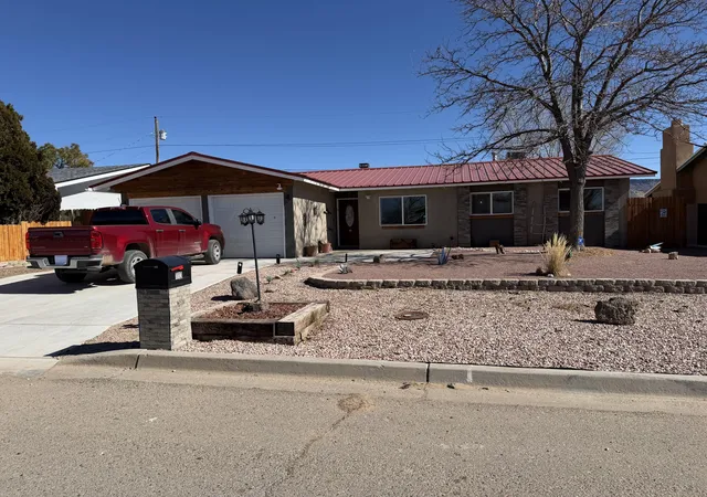 Homes for sale in Grants, NM | 1113 Ash St, Grants, NM 87020 | MLS# 1098233