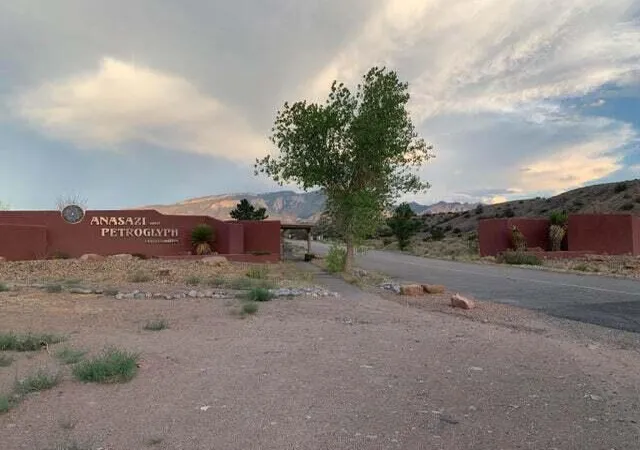 Homes for sale in Placitas, NM | 15 Mimbres Ct, Placitas, NM 87043 | MLS# 1098345