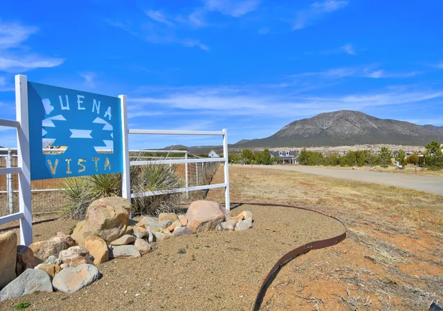 1st image of 38 Weathersby Dr, Edgewood, NM 87015 | MLS# 1098356