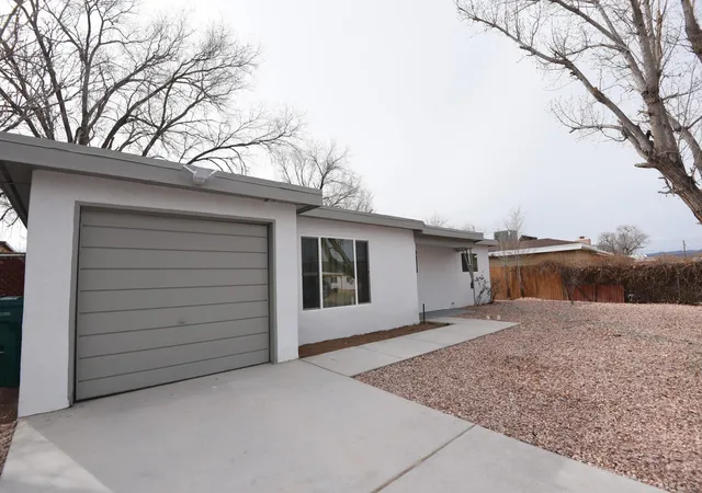 Homes for sale in Grants, NM | 621 Elko Ave, Grants, NM 87020 | MLS# 1098368