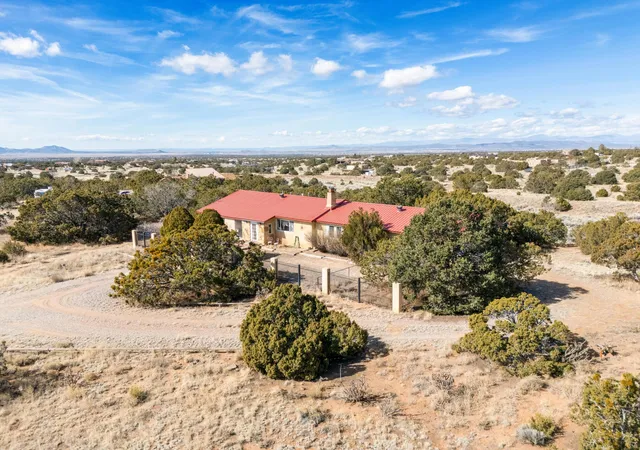 Homes for sale in Santa Fe, NM | 42 Coyote Xing, Santa Fe, NM 87508 | MLS# 1098398