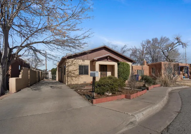 Homes for sale in Albuquerque, NM | 205 Natalie Ave Nw, Albuquerque, NM 87107 | MLS# 1098450