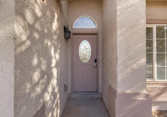 Photo 3 of Sale Pending at 3333 Hunters Meadows Cir NE, Rio Rancho, NM 87144 | MLS# 1098451 | Listing updated on 2026-08-24
