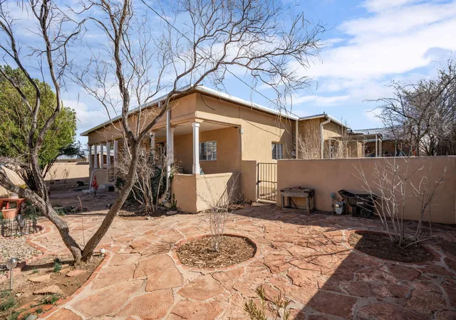 Photo 3 of Single family home for sale at 302 Fisher Ave, Socorro, NM 87801 | MLS# 1098587 | Listing updated on 2026-08-19