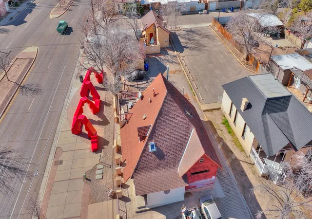 3rd image of 807 8Th St Nw, Albuquerque, NM 87102 | MLS# 1098626