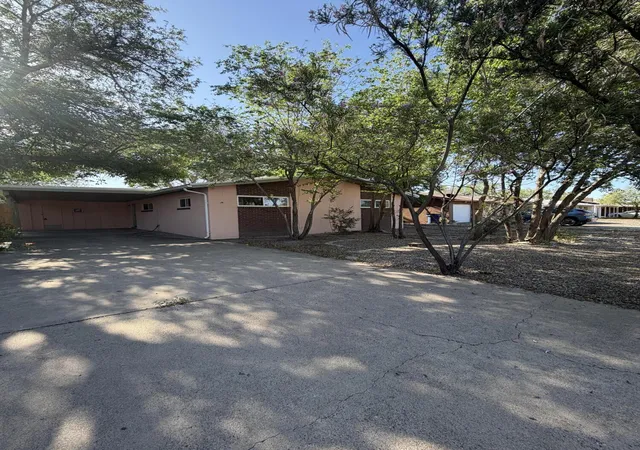 Photo 1 of Single family home for sale at 708 Caine St, Socorro, NM 87801 | MLS# 1098646 | Listing updated on 2026-08-25