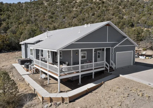 Homes for sale in Tijeras, NM | 88 Rincon Loop Loop, Tijeras, NM 87059 | MLS# 1098650