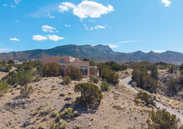 Homes for sale in Placitas, NM | 20 Calle Chamisa, Placitas, NM 87043 | MLS# 1098657