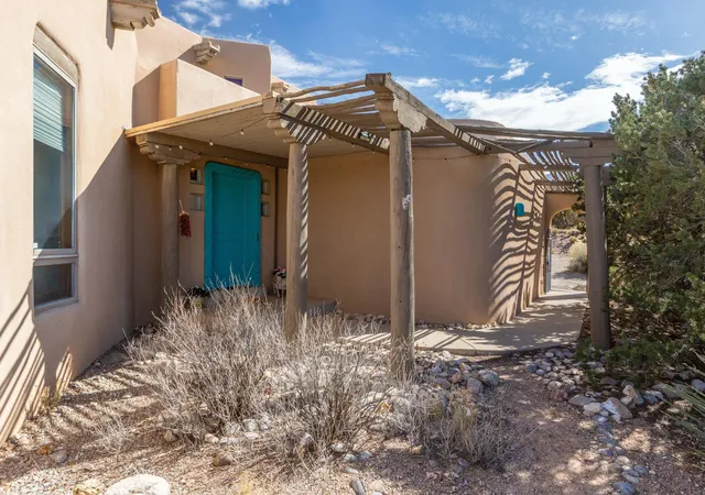 Homes for sale in Placitas, NM | 20 Calle Chamisa, Placitas, NM 87043 | MLS# 1098657