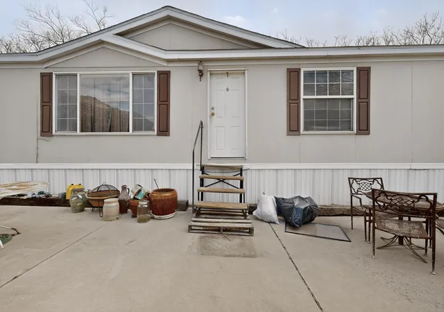 Photo 1 of Manufactured home for sale at 29 Knight Ln Se, Albuquerque, NM 87123 | MLS# 1098711 | Listing updated on 2026-07-21