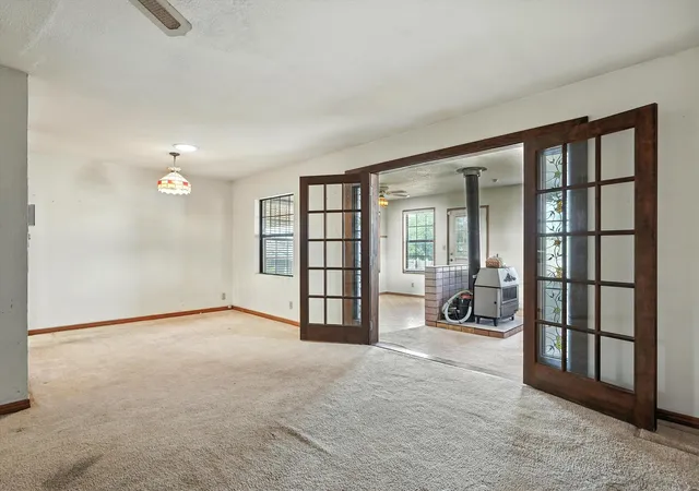 Photo 4 of Single family home for sale at 909 Cedar Ave, Alamogordo, NM 88310 | MLS# 1098755 | Listing updated on 2026-08-28