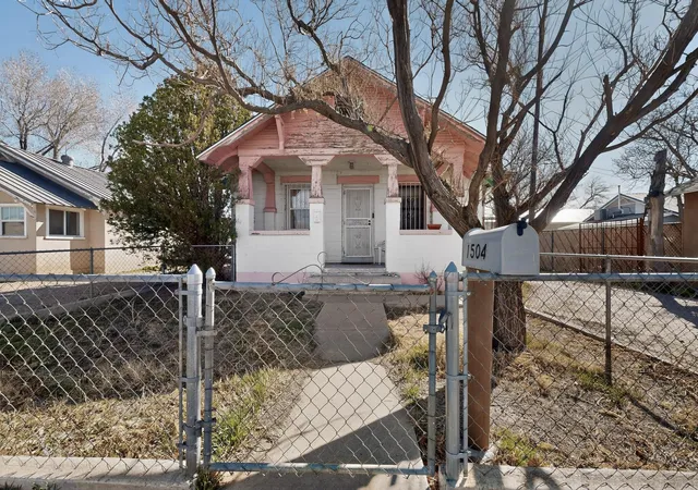 1st image of 1504 6th St Nw, Albuquerque, NM 87102 | MLS# 1098828
