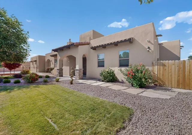 Photo 1 of Single family home for sale at 503 Camino Espanol Nw, Albuquerque, NM 87107 | MLS# 1098873 | Listing updated on 2026-08-04