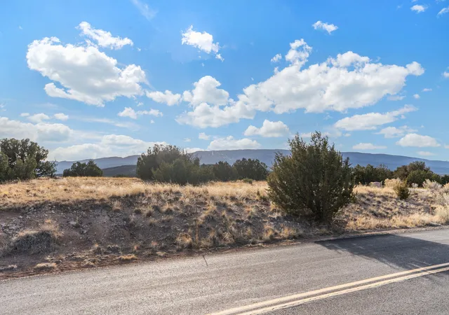 Homes for sale in Sandia Park, NM | 86 Turquoise Dr, Sandia Park, NM 87047 | MLS# 1098897
