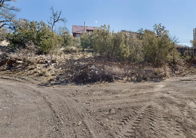 Homes for sale in Sandia Park, NM | 11 Skyview Dr, Sandia Park, NM 87047 | MLS# 1098962