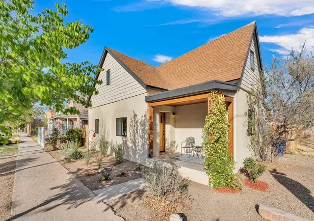 1st image of 800 13th St Nw, Albuquerque, NM 87102 | MLS# 1099006