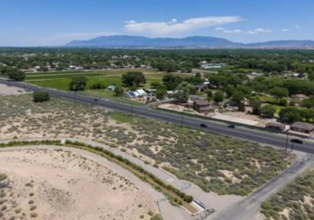 3rd image of 3730 Lisa Rd Sw, Albuquerque, NM 87121 | MLS# 1099025