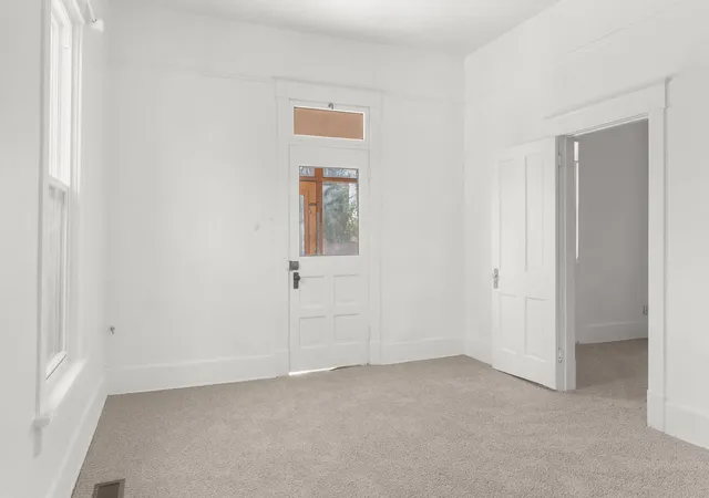 5th image of 1305 Marble Ave Nw, Albuquerque, NM 87104 | MLS# 1099047