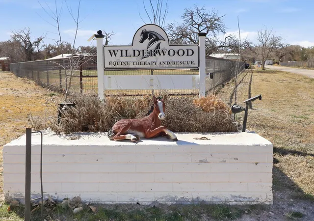 3rd image of 07 Wildwood Ln, Peralta, NM 87042 | MLS# 1099090