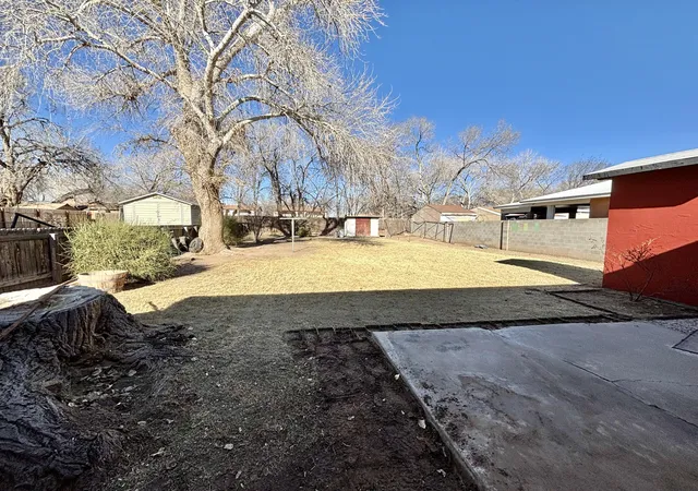 Homes for sale in Los Lunas, NM | 444 Main St Nw, Los Lunas, NM 87031 | MLS# 1099097