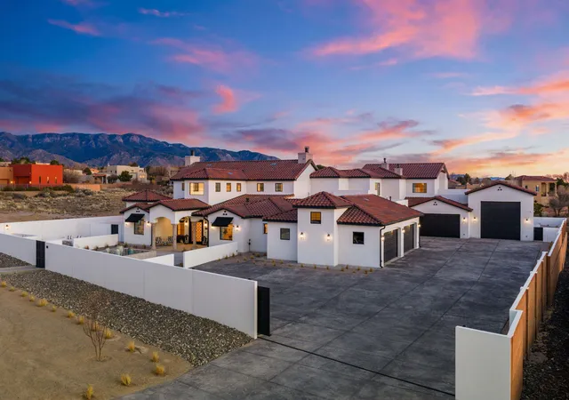 2nd image of 9400 Elena Dr Ne, Albuquerque, NM 87122 | MLS# 1099217