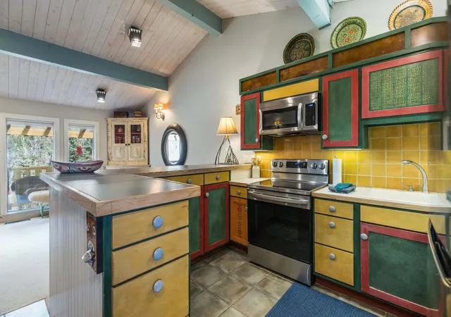 3rd image of 35 Firehouse Rd, Taos Ski Valley, NM 87525 | MLS# 1099407
