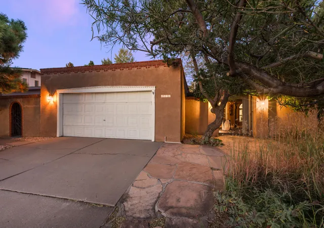 Homes for sale in Albuquerque, NM | 3020 Matador Dr Ne, Albuquerque, NM 87111 | MLS# 1099503