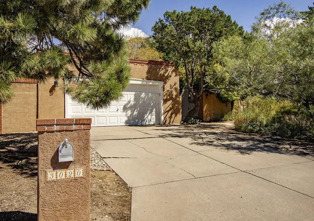 Homes for sale in Albuquerque, NM | 3020 Matador Dr Ne, Albuquerque, NM 87111 | MLS# 1099503