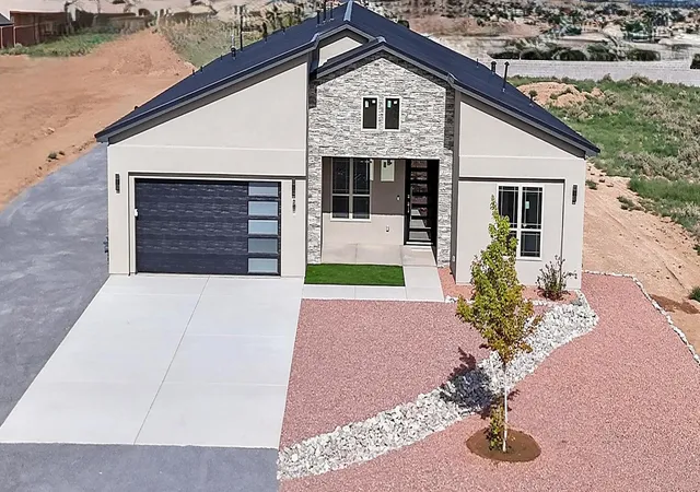 1st image of 512 2nd St Ne, Rio Rancho, NM 87124 | MLS# 1099515