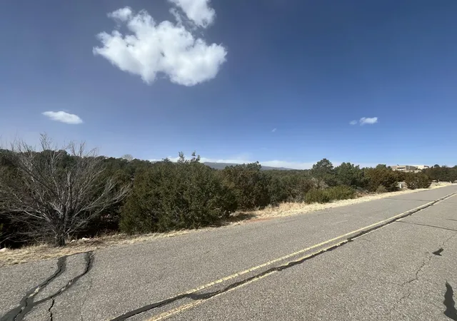Homes for sale in Sandia Park, NM | 58 Moccasin Trl, Sandia Park, NM 87047 | MLS# 1099542