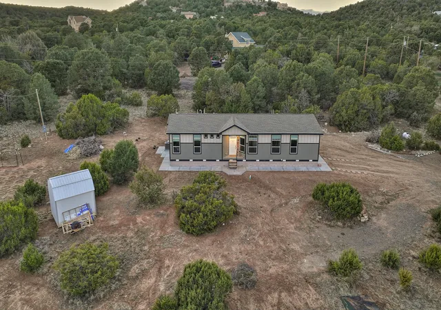 Photo 4 of Manufactured home for sale at 19 Edge Of Woods Rd, Tijeras, NM 87059 | MLS# 1099607 | Listing updated on 2026-07-21