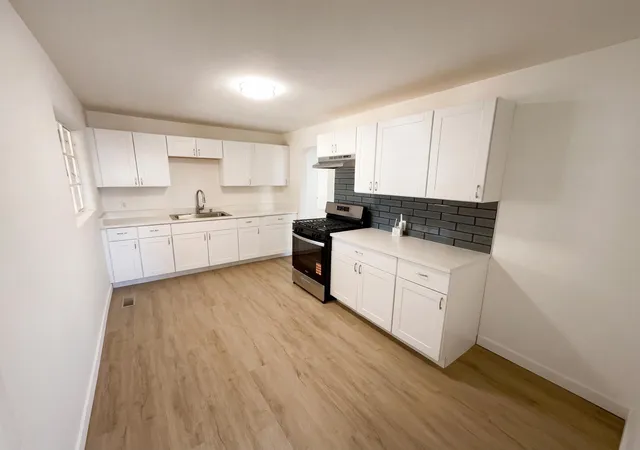 2nd image of 628 Florida St Se, Albuquerque, NM 87108 | MLS# 1099803