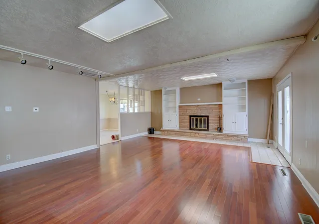 3rd image of 3804 Denise Ct Ne, Albuquerque, NM 87111 | MLS# 1099836
