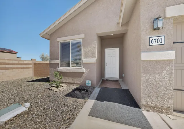 3rd image of 6701 Mountain Hawk Loop Ne, Rio Rancho, NM 87144 | MLS# 1099899