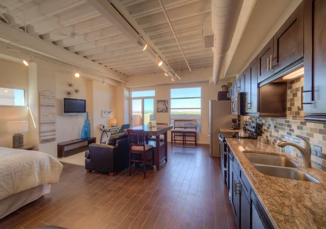 Homes for sale in Albuquerque, NM | 524 Central Ave Sw #UNIT 607, Albuquerque, NM 87102 | MLS# 1099967