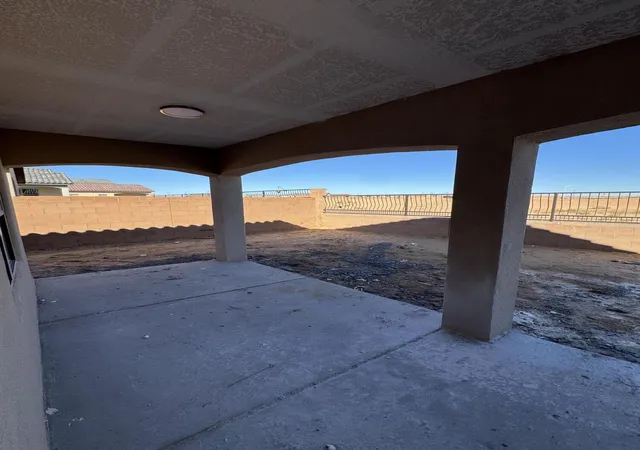 Photo 4 of Single family home for sale at 1640 Valle De Colores Rd NW, Los Lunas, NM 87031 | MLS# 1100031 | Listing updated on 2026-07-22