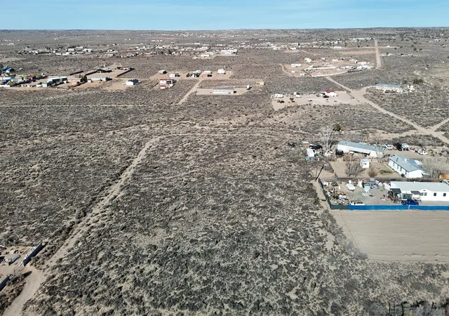 8th image of 4 Lots 8th Ave Sw, Rio Rancho, NM 87124 | MLS# 1100049