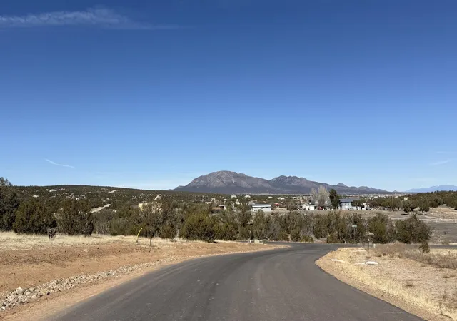 5th image of 16 Wildwood Dr, Edgewood, NM 87015 | MLS# 1100128