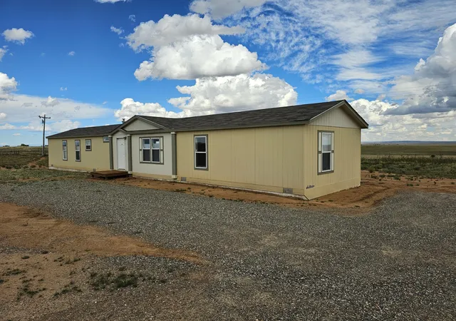2nd image of 4 Pollo Rd, Moriarty, NM 87035 | MLS# 1100207